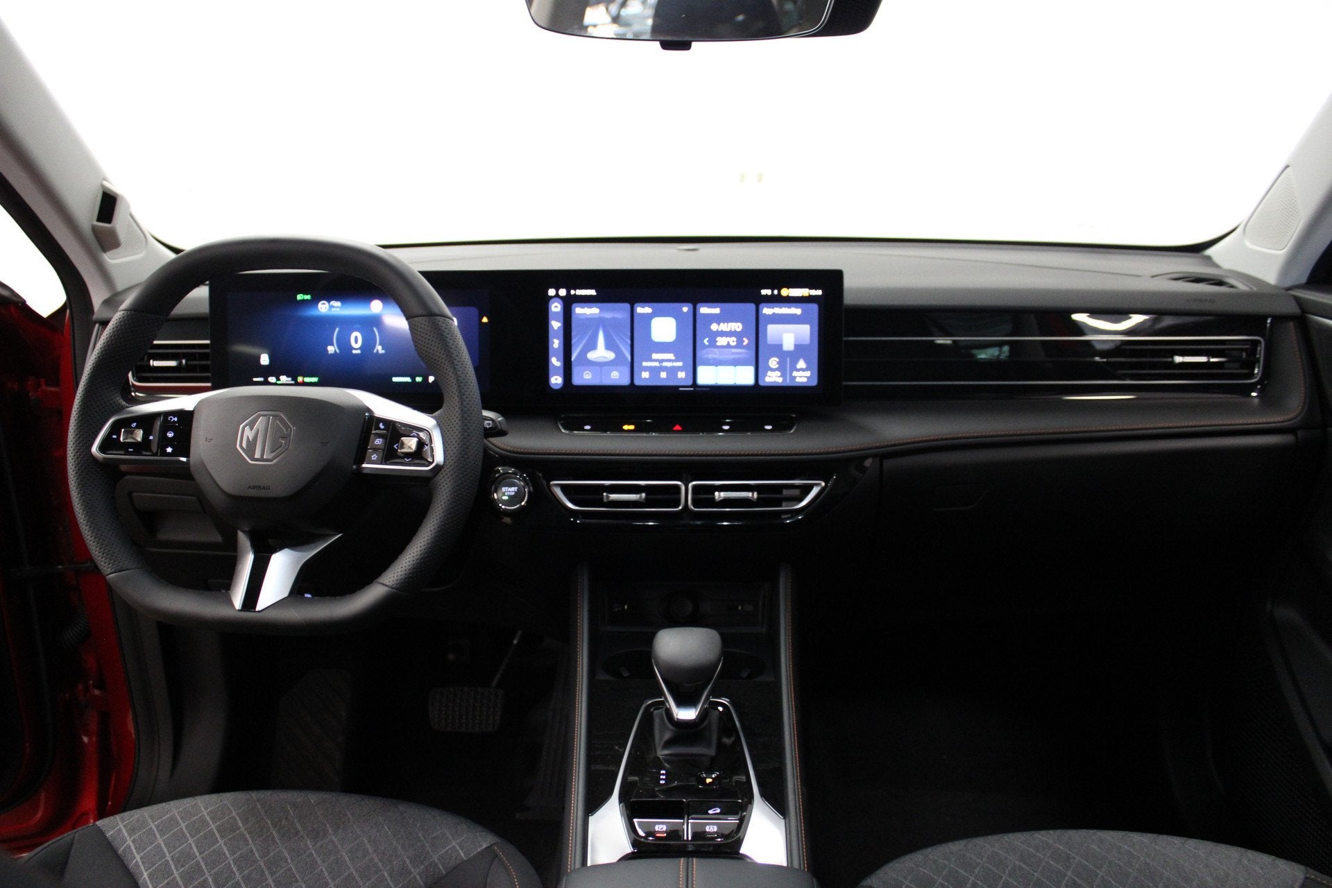 MG MG HS PHEV 1.5 Comfort PHEV (bj 2026, automaat), Auto's, Stof, 4 cilinders, 122 pk, Plug-in hybride