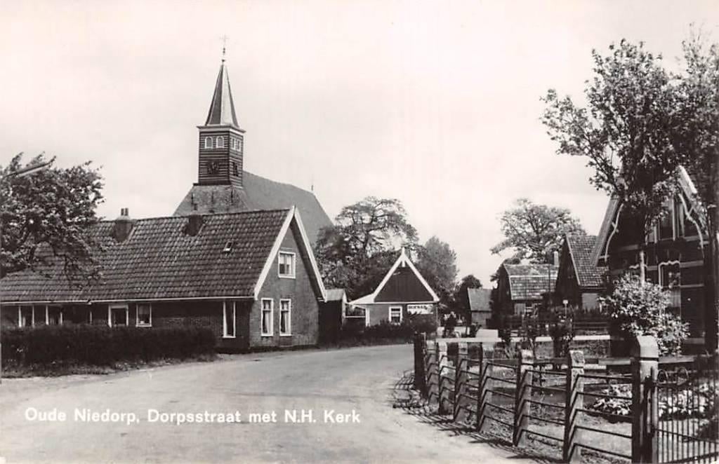Oude Niedorp Dorpsstraat met N.H Kerk Schagen Heerhugowaard, Verzenden, 1960 tot 1980, Ongelopen, Noord-Holland