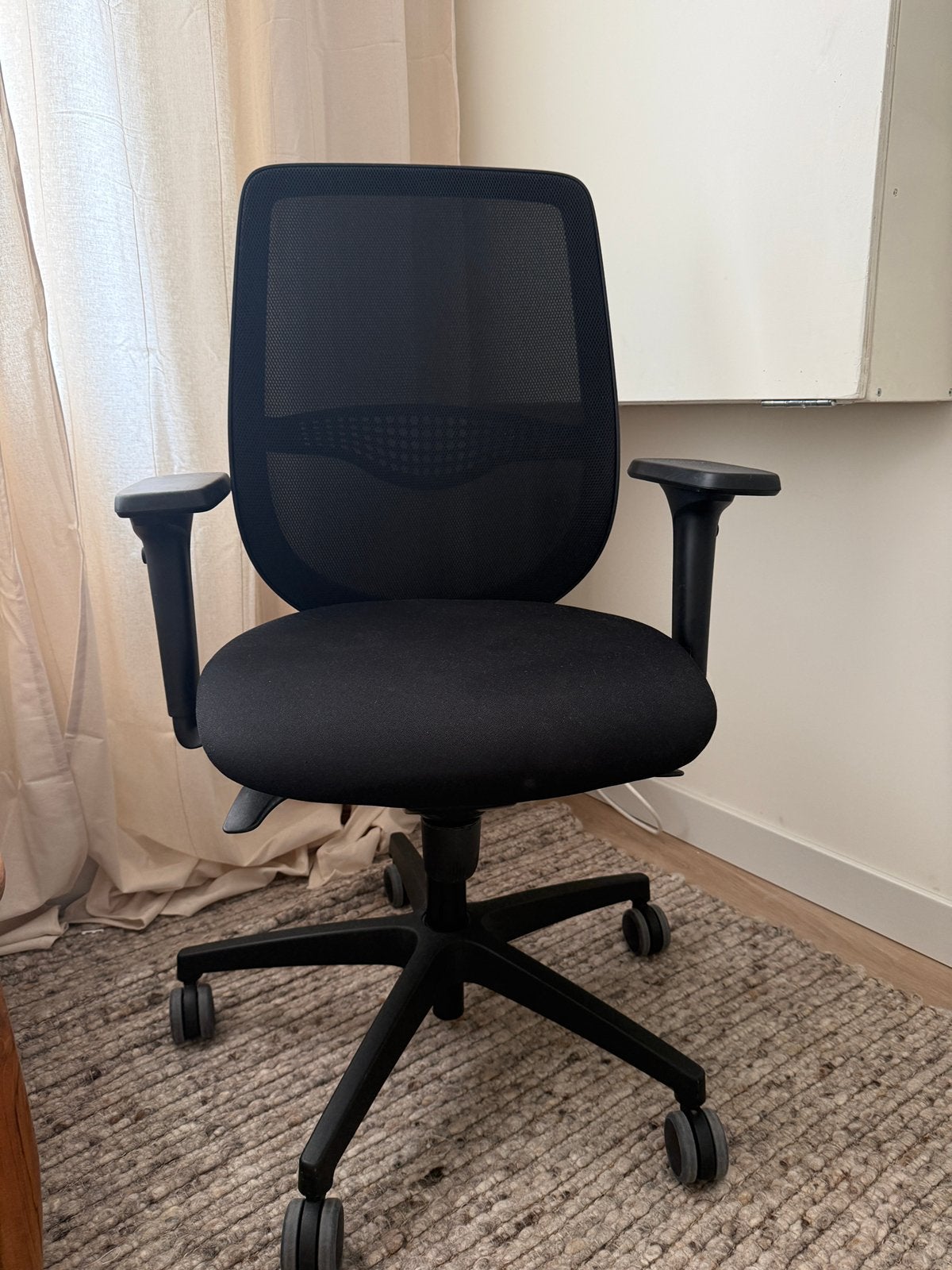 Luxe zwarte bureaustoel / office chair, Ophalen of Verzenden, Zo goed als nieuw, Zwart