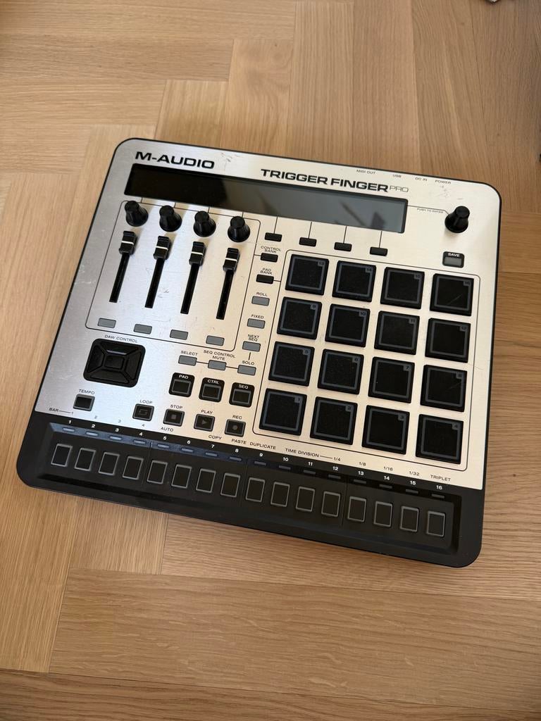 M-Audio Trigger Finger Pro MIDI Controller/Sequencer, Ophalen, Gebruikt