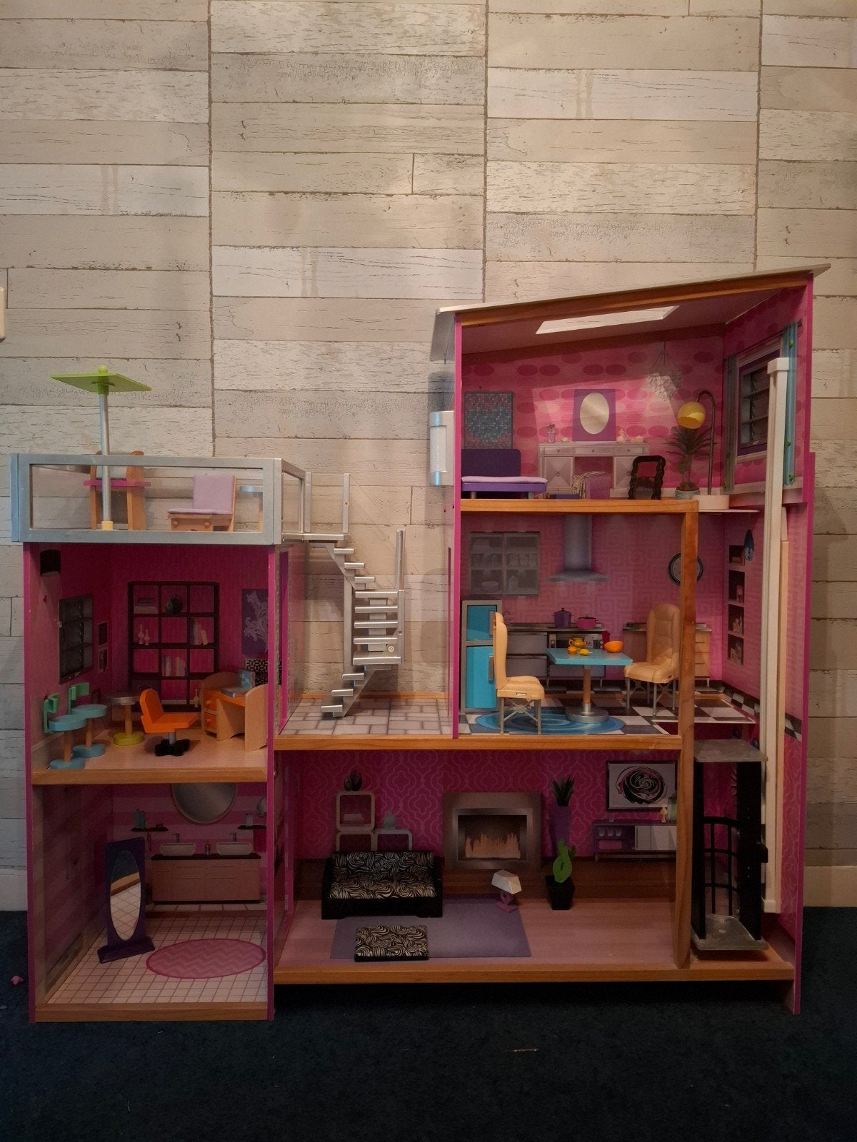 barbie huis xxl, Ophalen, Zo goed als nieuw, Poppenhuis