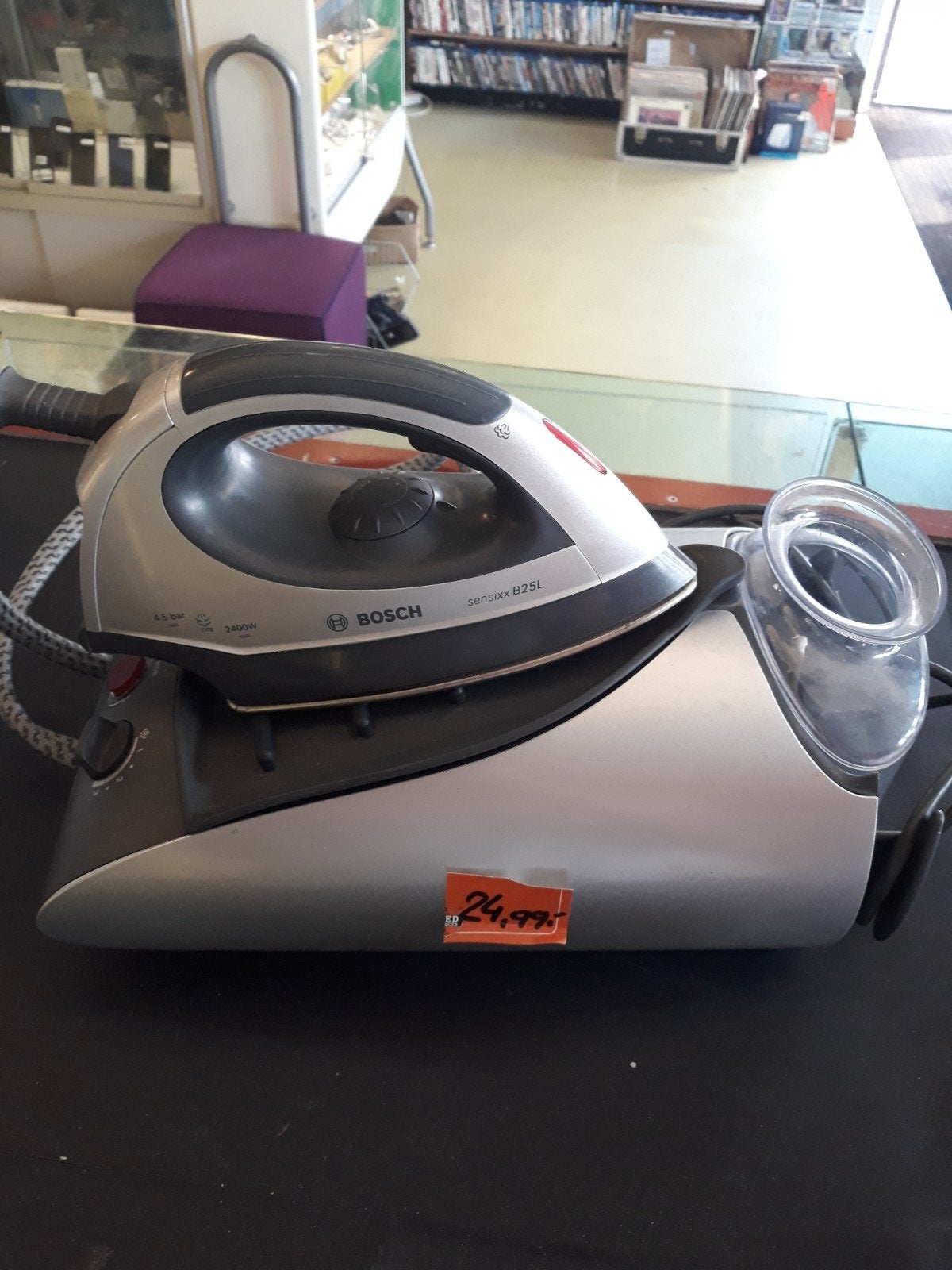 Bosch Sensixx B25L Stoomstrijkijzer - 2400W, Witgoed en Apparatuur, Strijkijzers en Strijkplanken, Ophalen, Gebruikt, Strijkijzer met snoer
