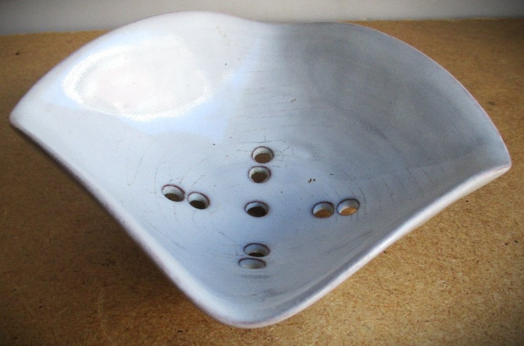 Tesje of Vintage keramische zeepschaal met afwateringsgaten, Ophalen of Verzenden