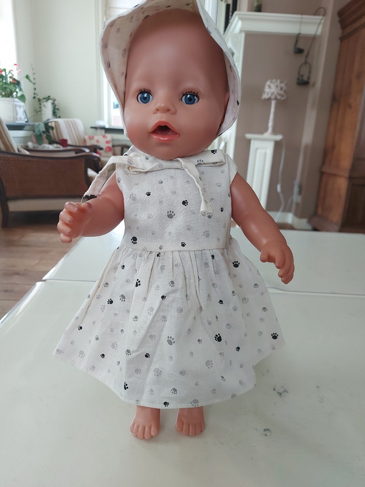 Honden pootjes zomerjurk hoed baby born pop 43cm, Ophalen of Verzenden, Nieuw, Babypop