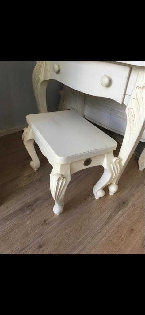 Handgemaakt Meisjes Kaptafeltje - Little Kids Furniture, Minder dan 50 cm, Ophalen of Verzenden, Zo goed als nieuw, Minder dan 100 cm