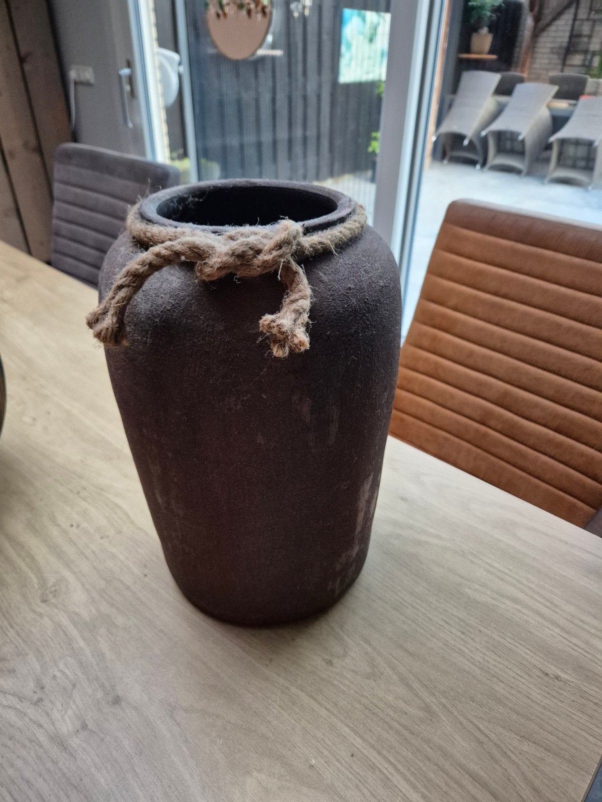 grote bruine mooie pot, Ophalen, Steen, Minder dan 30 cm, Rond