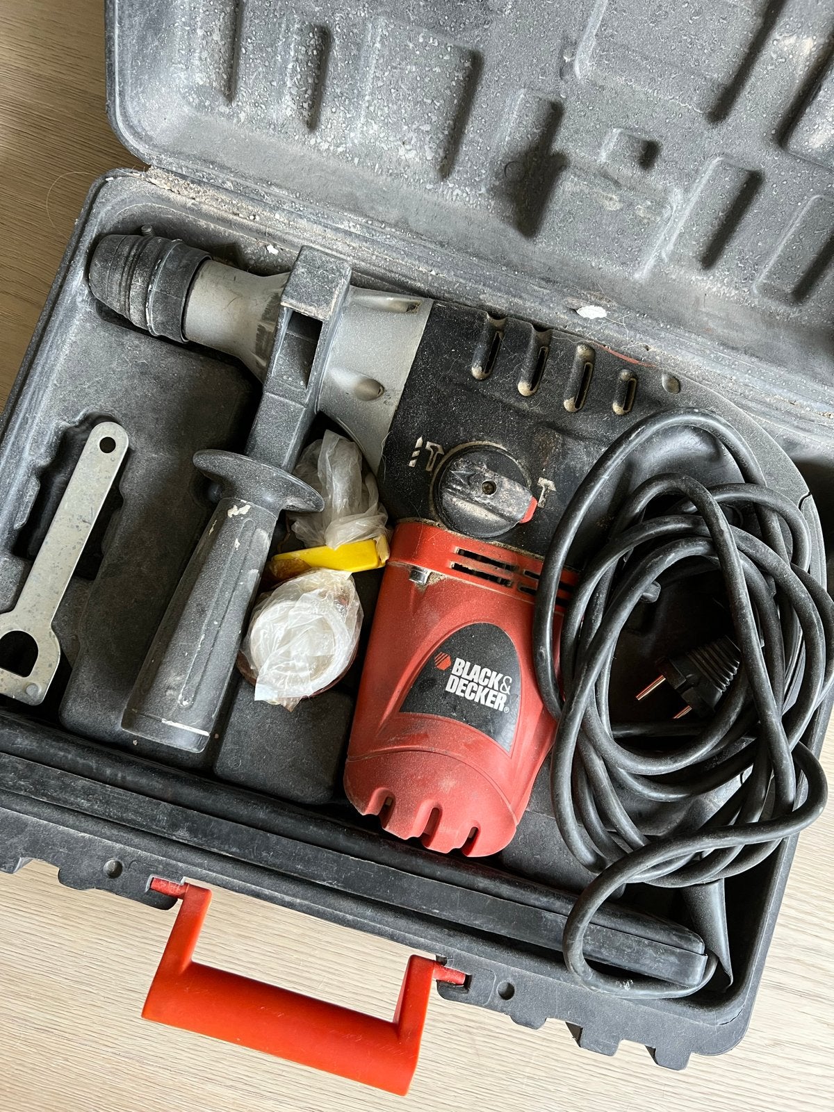Black & Decker Boorhamer, Doe-het-zelf en Verbouw, Ophalen, Boor- en/of Breekhamer, Klopboormechanisme, Gebruikt