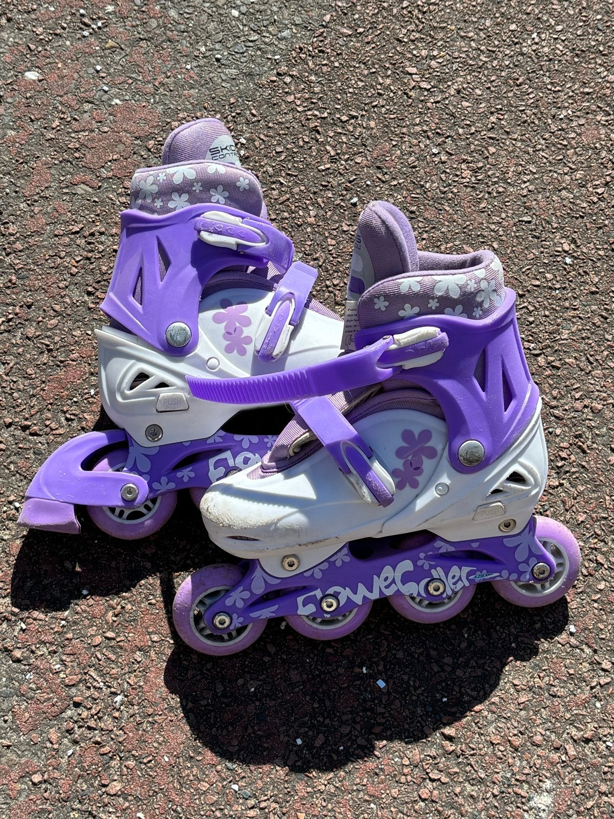 Verstelbare paarse inline skates maat 30-33, Ophalen, Verstelbaar, Gebruikt, Kinderen
