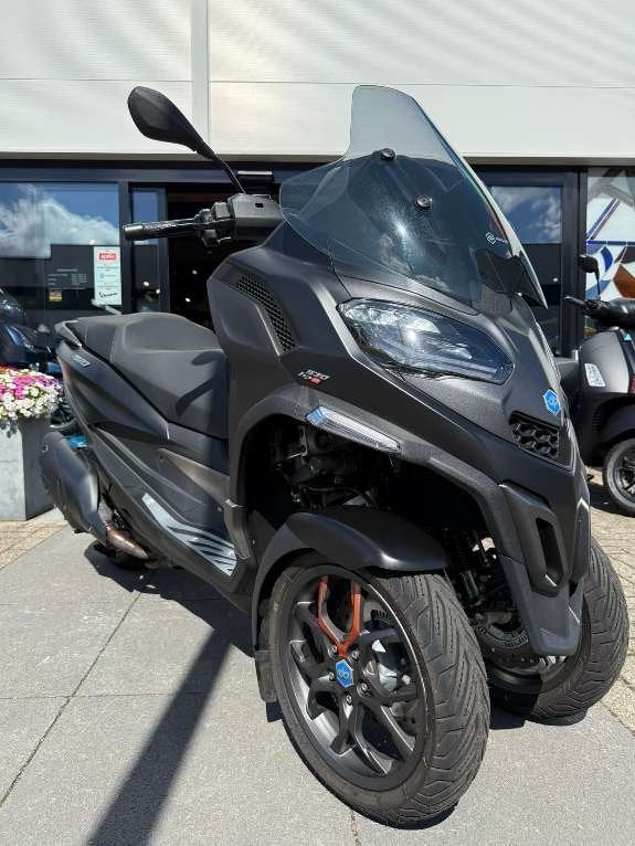 Piaggio MP3 530cc E5+ HPE demo, Motoren, Niet ingevuld, Bedrijf, Niet ingevuld, ABS