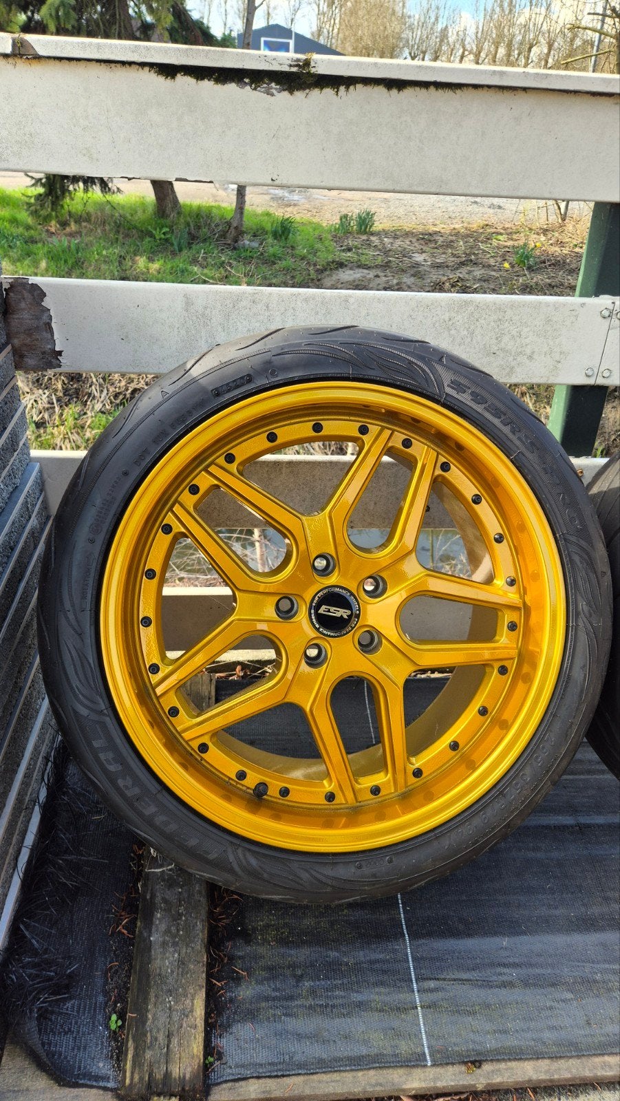 Gouden ESR velgen met Federal 595RS-PRO banden 19 inch, Gebruikt, Velg(en), 265 mm, Personenwagen