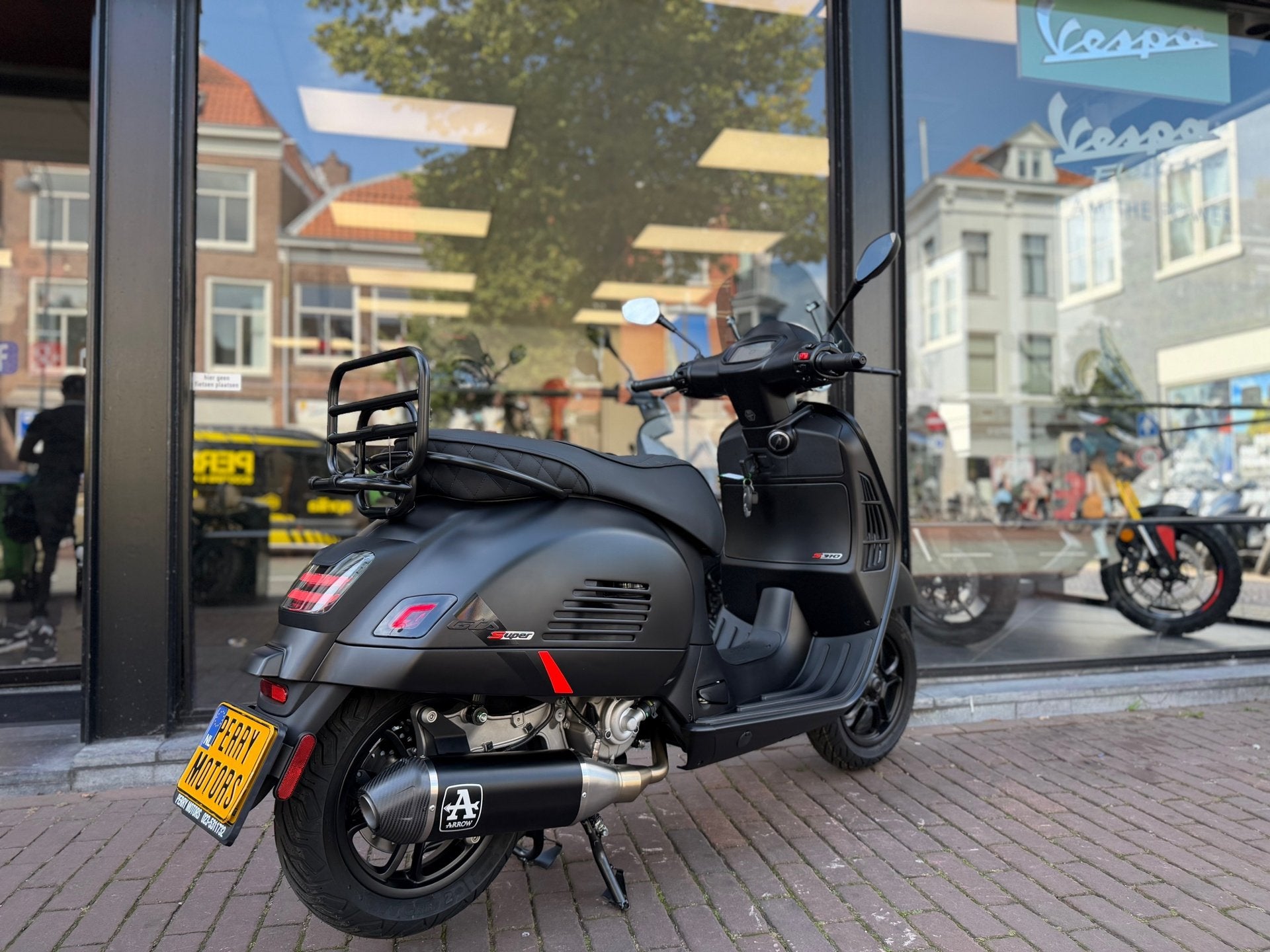 Vespa GTS 310 MY 2026 HPE | Euro5+ SUPERSPORT HPE | ARROW &, Scooter, 310 cc, ABS, Automaat