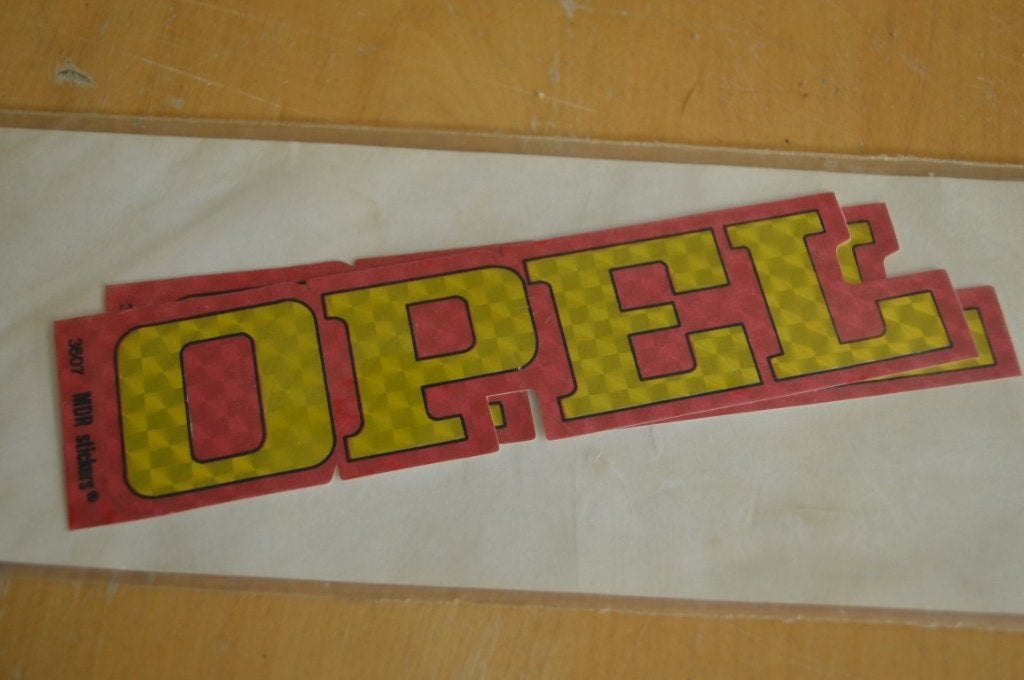 Vintage sticker Opel, Ophalen of Verzenden, Zo goed als nieuw, Auto of Motor