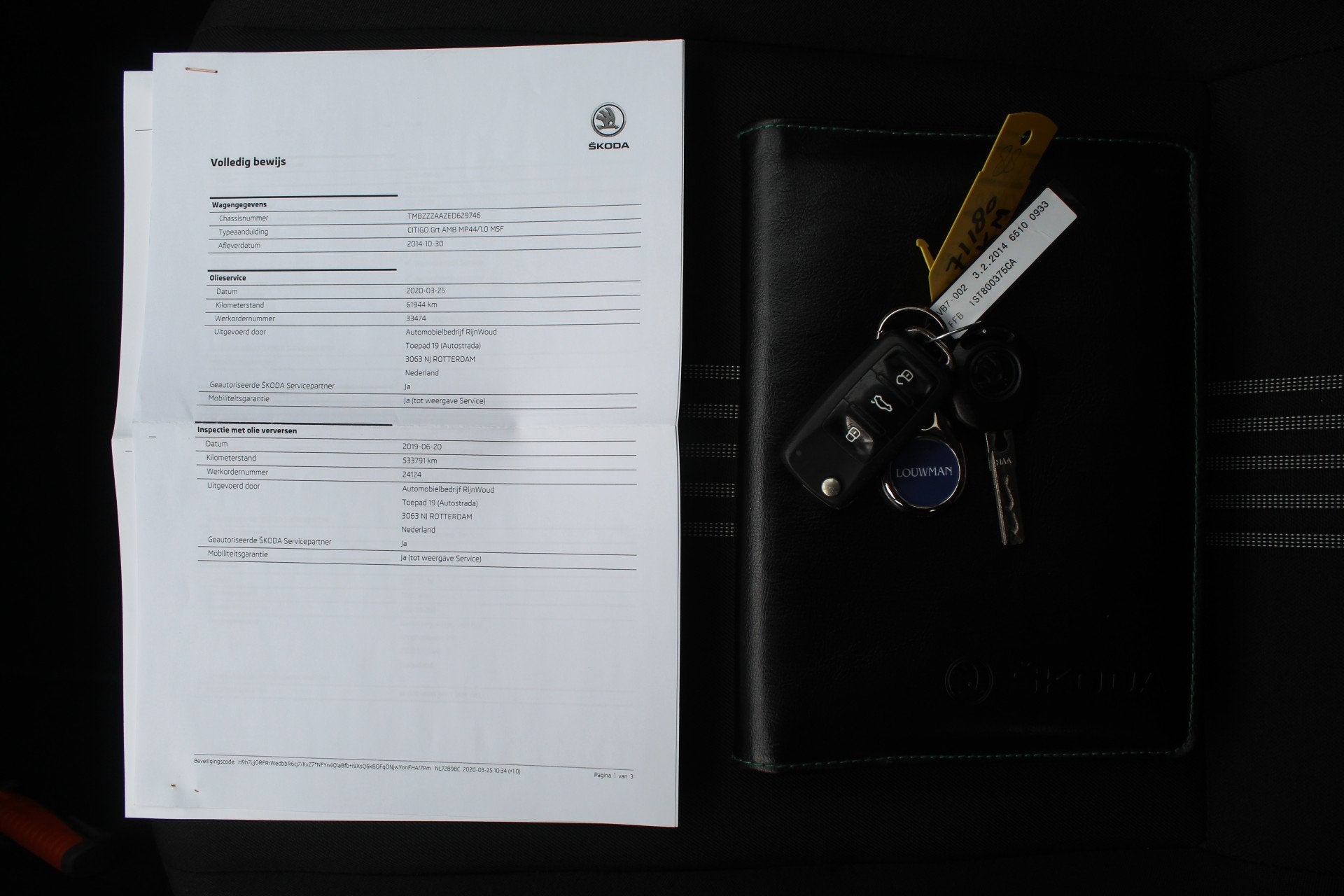 Skoda Citigo 1.0 Greentech Sport Airco/Radio-CD speler/Elekt, Auto's, Skoda, Voorwielaandrijving, Stof, Gebruikt, Zwart