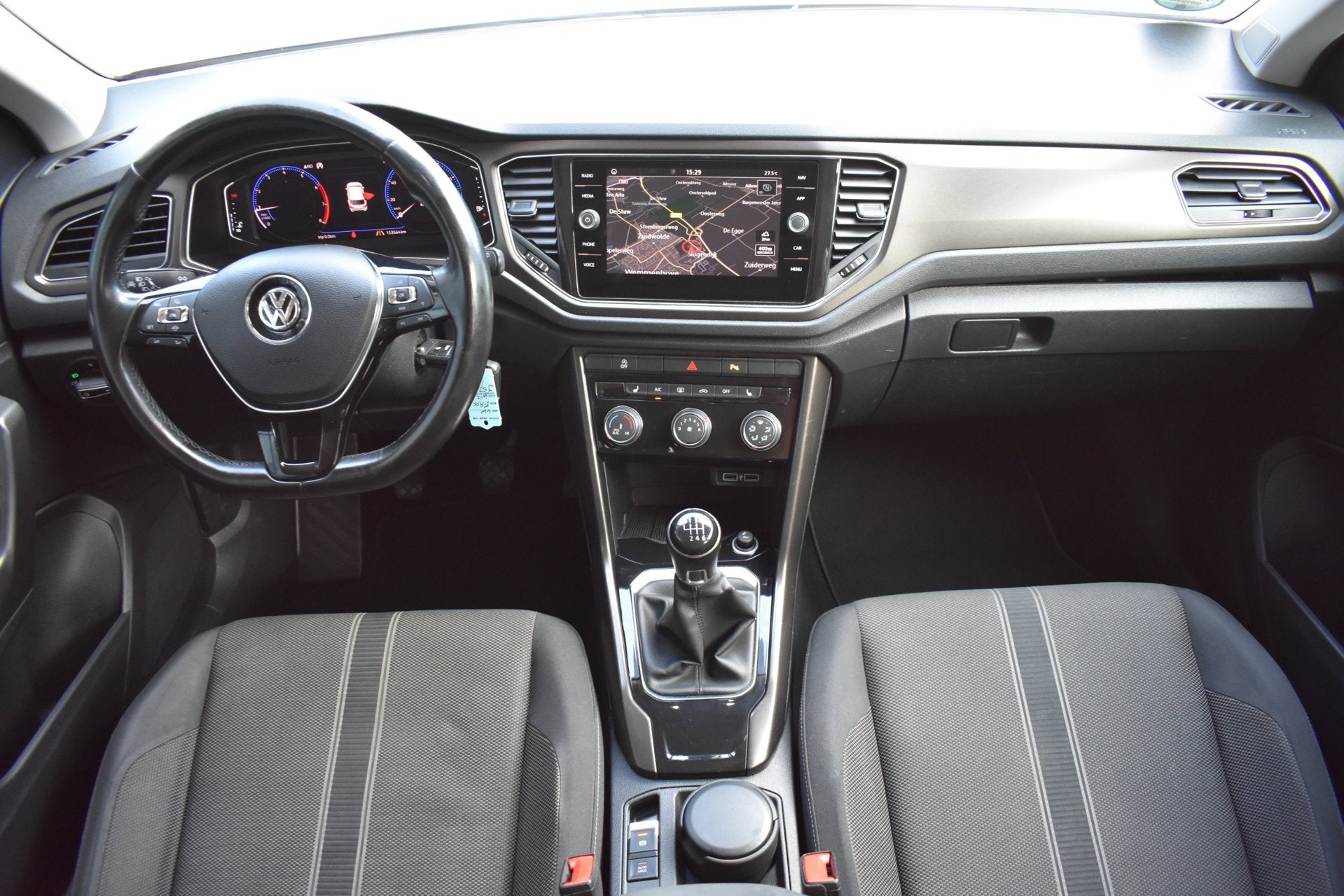 Volkswagen T-Roc 1.5 TSI Sport '18 LED Clima Navi Cruise Inr, Voorwielaandrijving, 4 cilinders, 150 pk, Wit