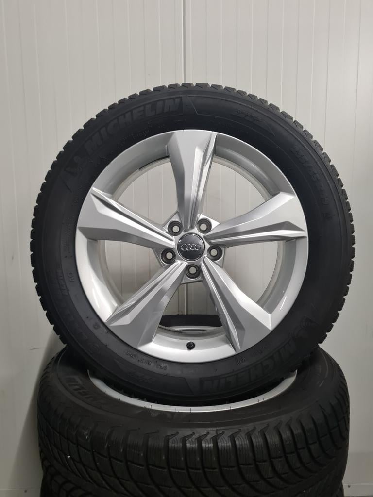 19' Audi Q5 SQ5 80A Velgen met winterbanden 2x 8mm 2x 6.5mm