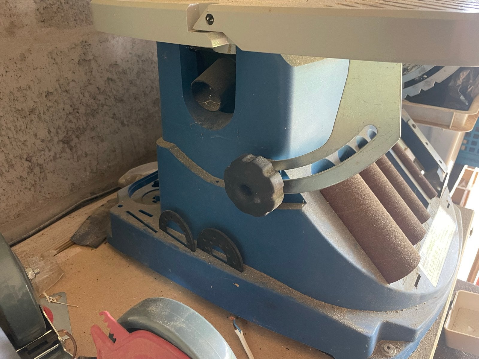 Vlak schuurmachine met schuurbanden - Goede staat, Ophalen, Gebruikt, Minder dan 600 watt, Bandschuurmachine