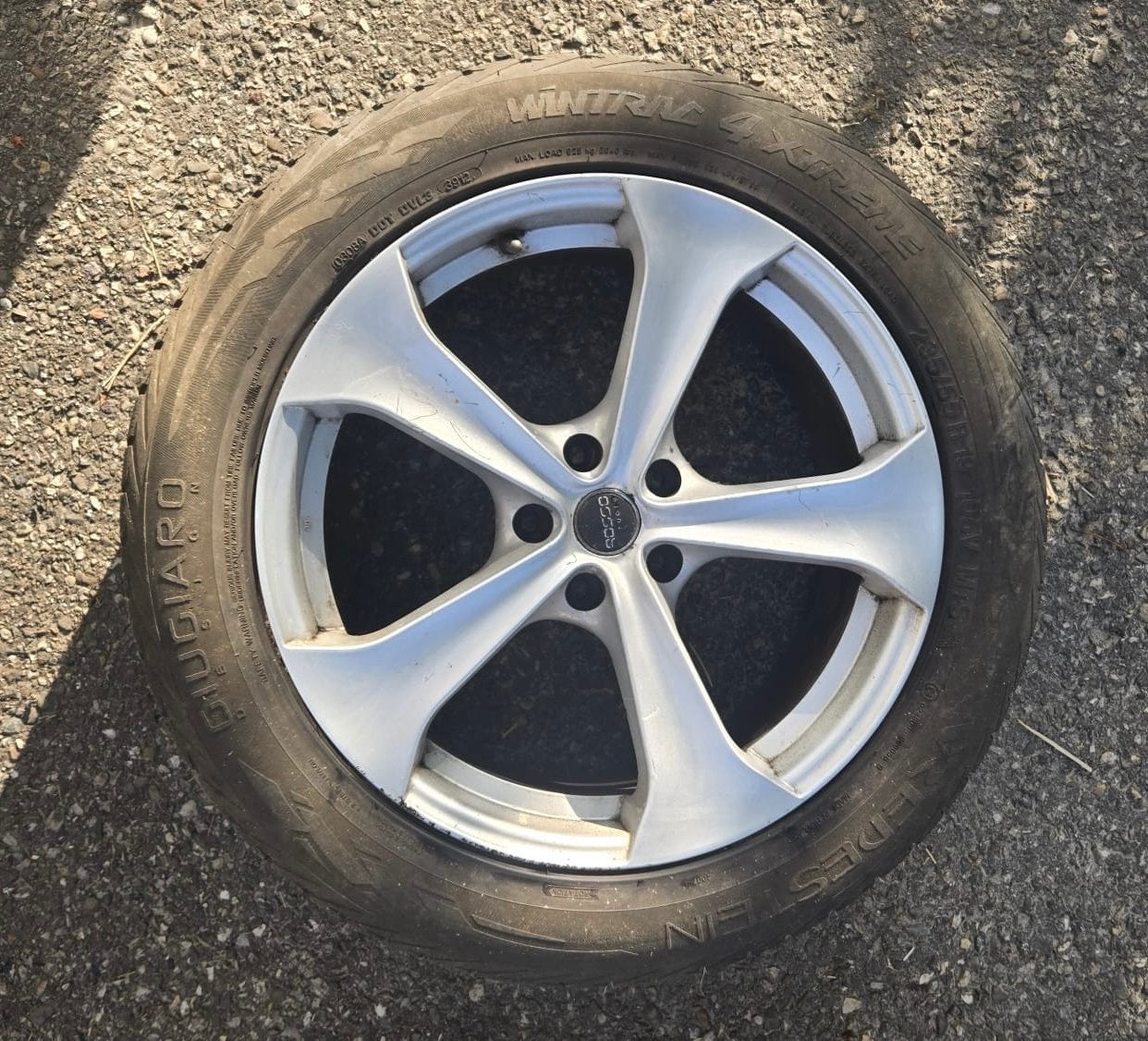 Vredestein Wintrac 4 Xtreme winterbanden met velgen, Gebruikt, Banden en Velgen, Winterbanden, 235 mm
