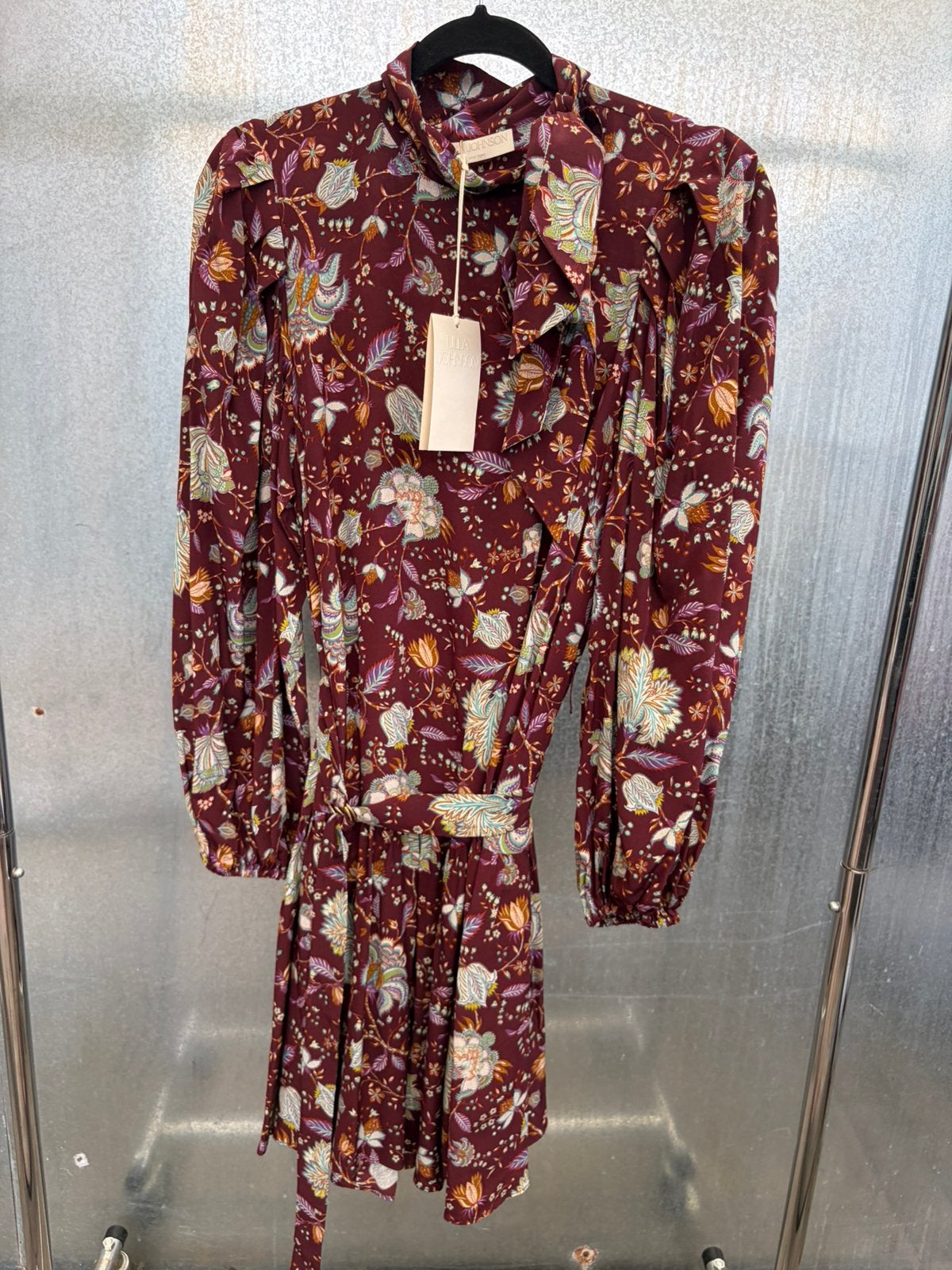 Ulla Johnson €820 dress jurk 6 M Bordeaux zijde 100%  silk, Ophalen of Verzenden, Zo goed als nieuw, Rood, Onder de knie