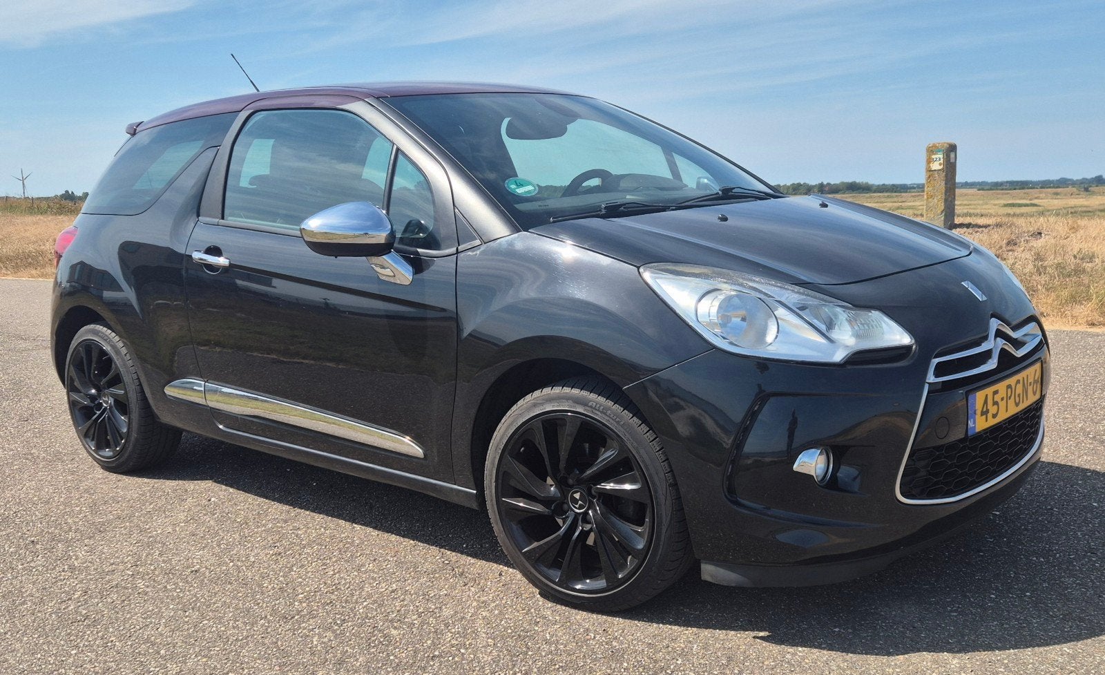 Sportieve Citroën DS3 1.6 THP 2011 Zwart, Auto's, Citroën, Euro 5, 15 km/l, Overige kleuren, Handgeschakeld