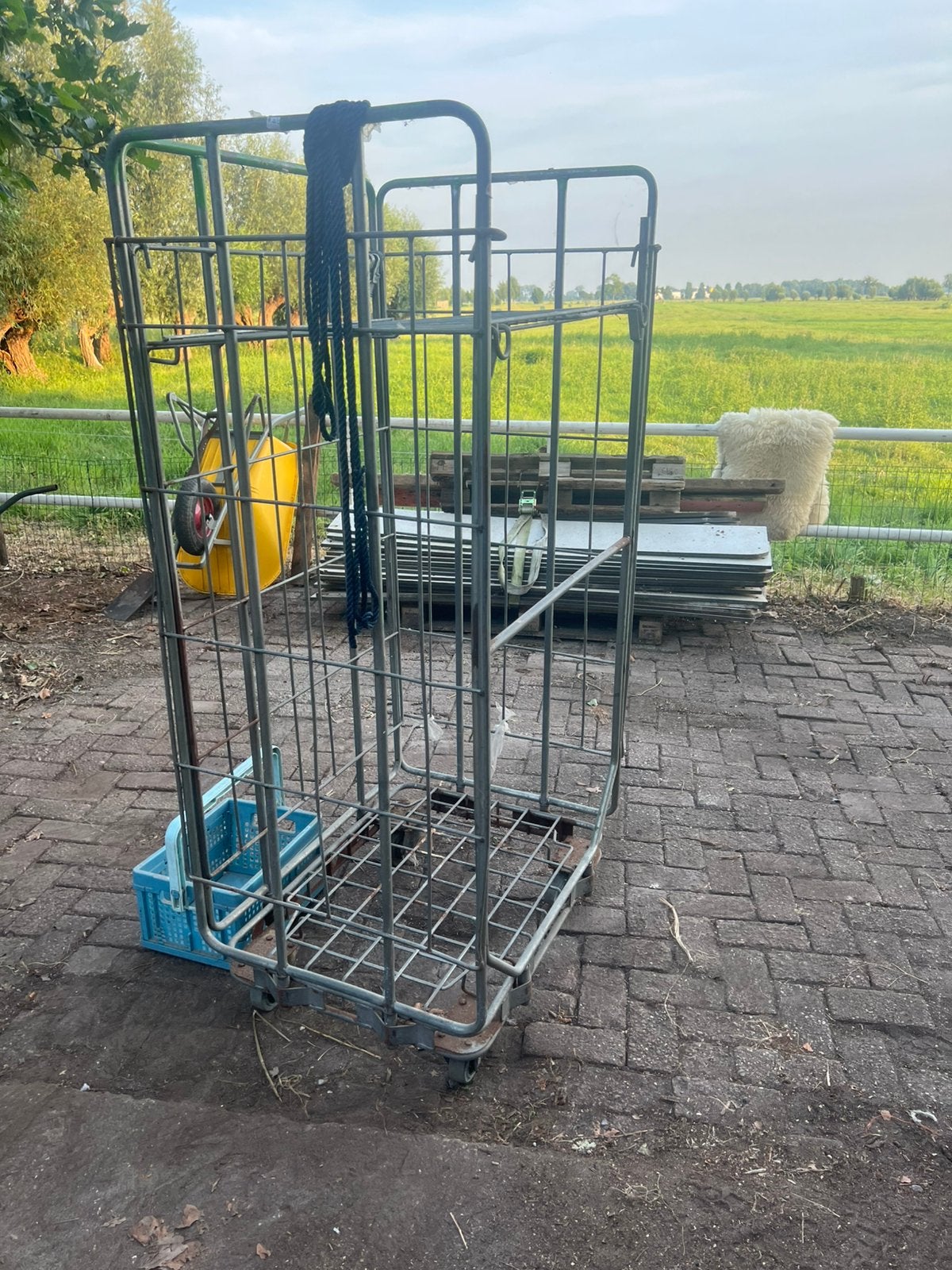 Metalen rolcontainer, 100 liter of meer, Ophalen, Gebruikt, Overige typen