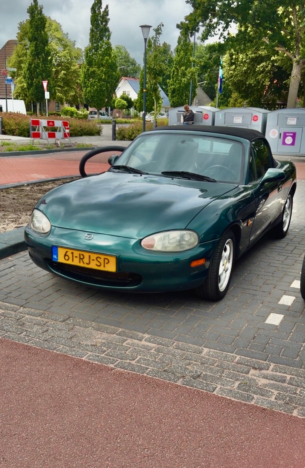 Mazda MX-5 1.6 i 16v Twin-Cam 2000 Groen, Auto's, 40 €/maand, Zwart, 4 cilinders, Cabriolet