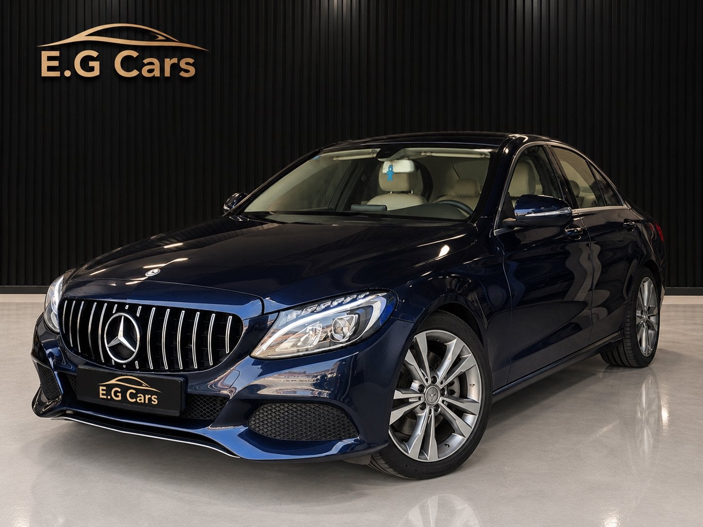 Mercedes-Benz C-300 /PANODAK/MEMORY/STOELVERWARMING, Auto's, Automaat, Beige, Blauw, 245 pk