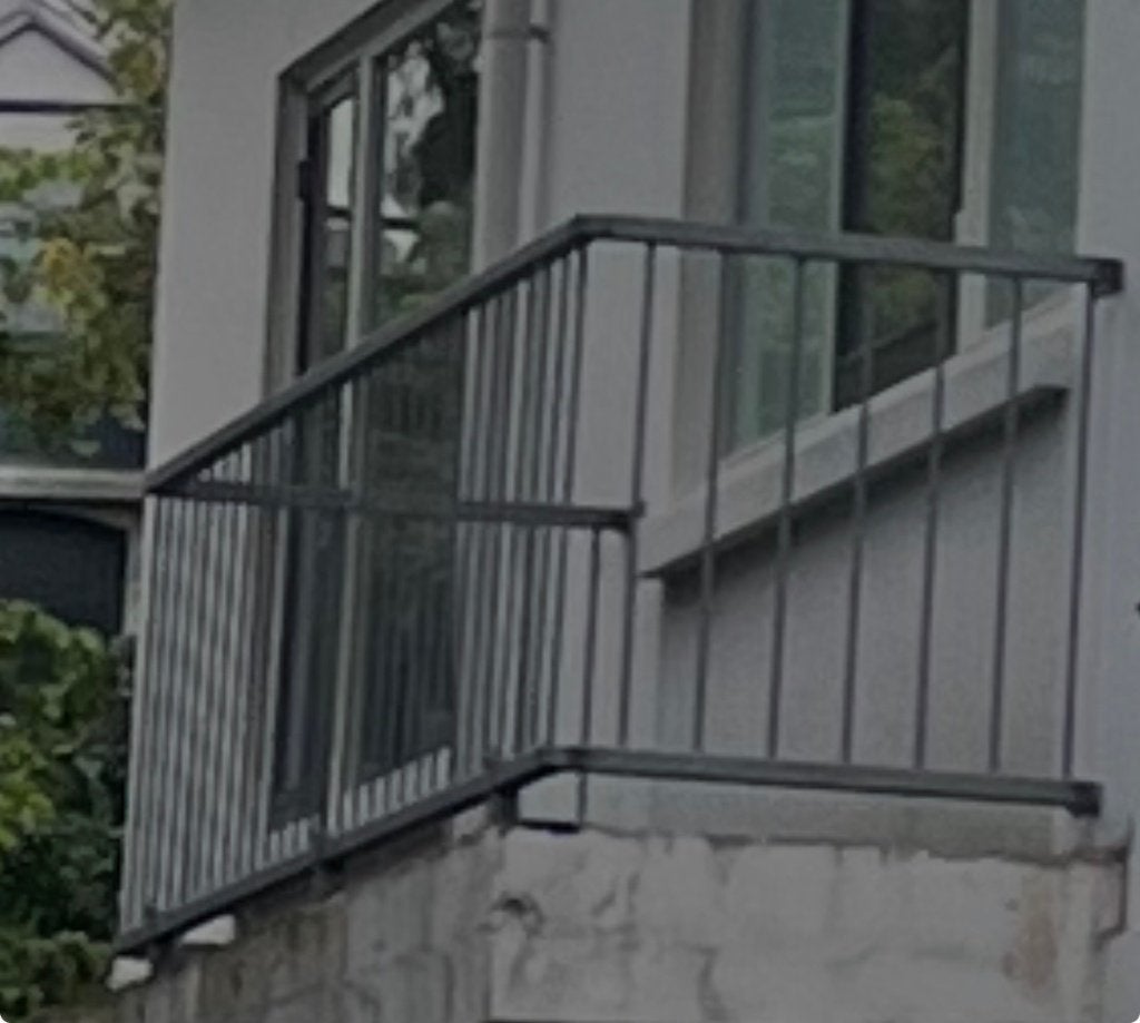 Balkonhek verzinkt staal — 350cm + 2x 88cm — 90cm hoog, Tuin en Terras, Tuinhekken en Hekwerk, Ophalen, Gebruikt, IJzer, Tuinhek