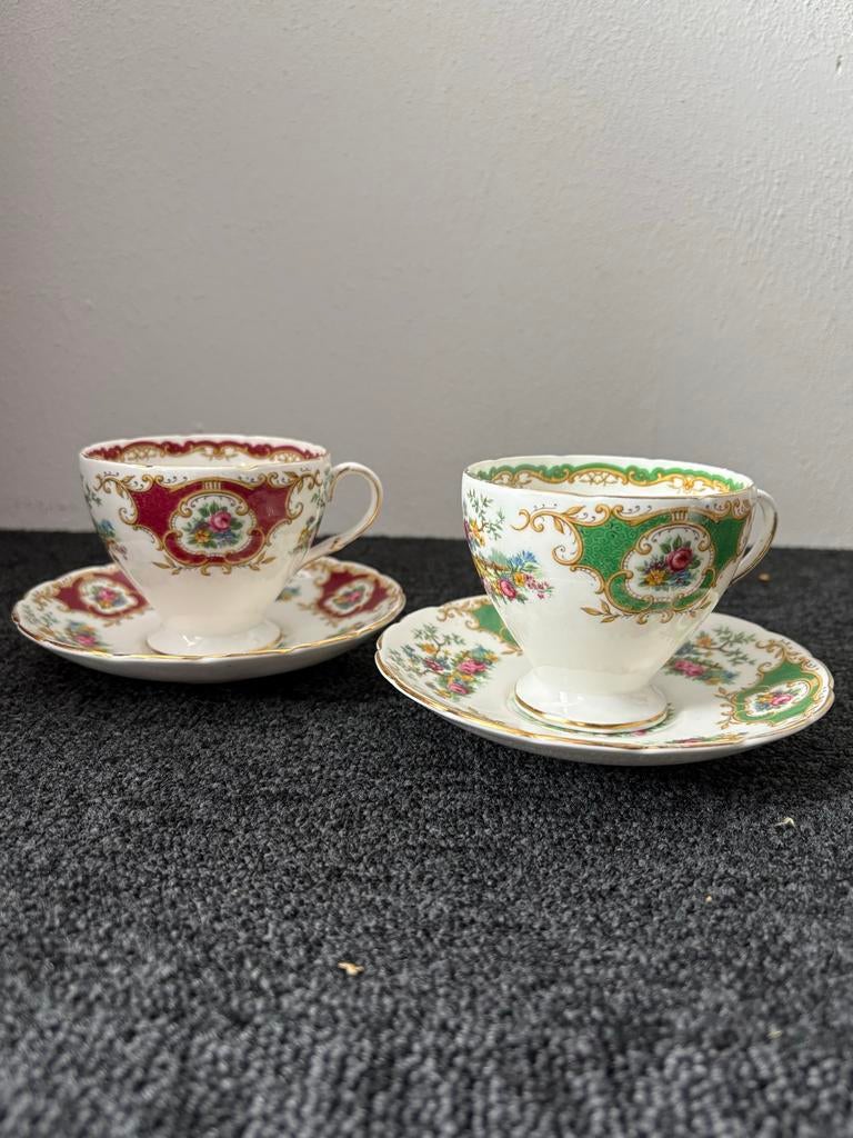 Vintage theekopjes en schotels, Antiek en Kunst, Ophalen of Verzenden
