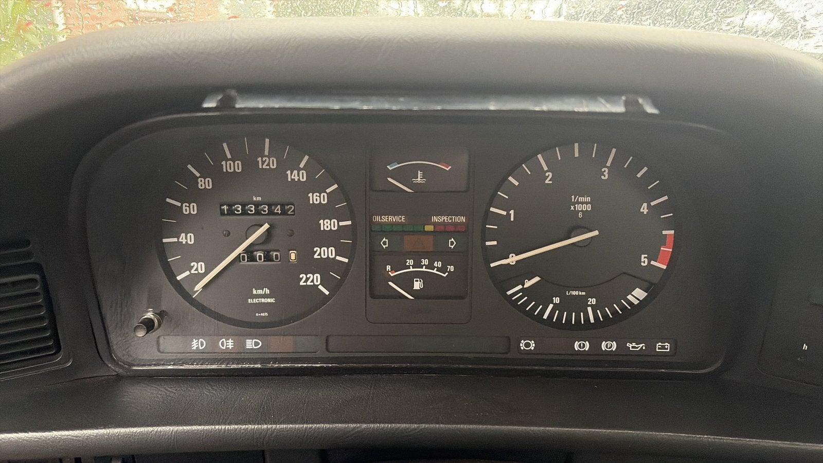 Gezocht: tellerbak bmw 520i 1983, Ophalen of Verzenden, BMW