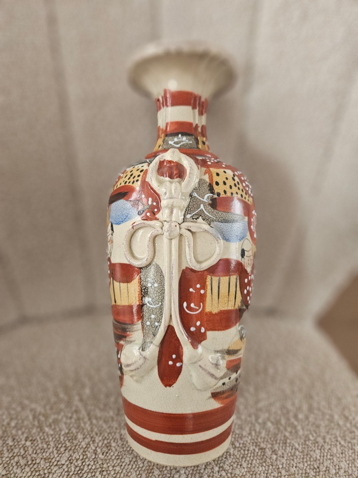 Antieke Japanse Satsuma Vaas met Gedetailleerde Figuren, Antiek en Kunst, Antiek | Vazen, Ophalen of Verzenden
