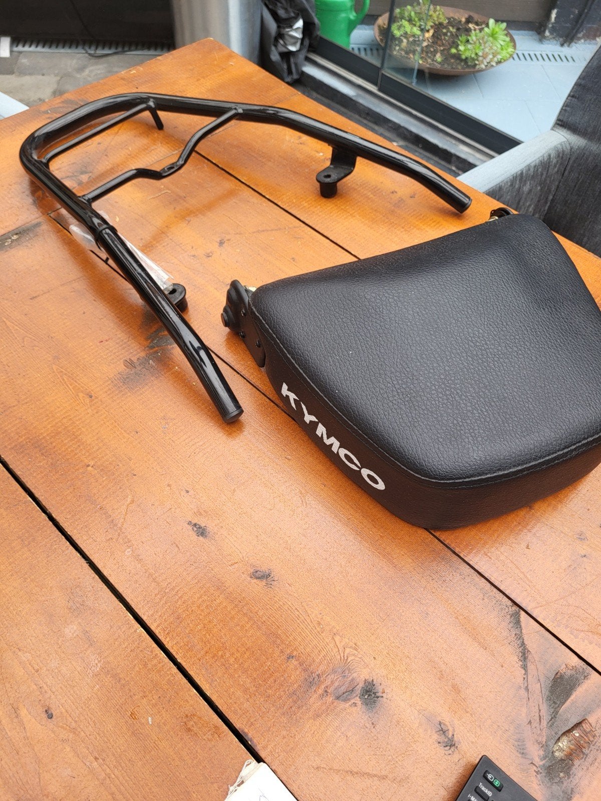 Kymco Zadel en Beugel - Zo goed als nieuw, Fietsen en Brommers, Brommeronderdelen | Scooters, Ophalen of Verzenden, Zo goed als nieuw
