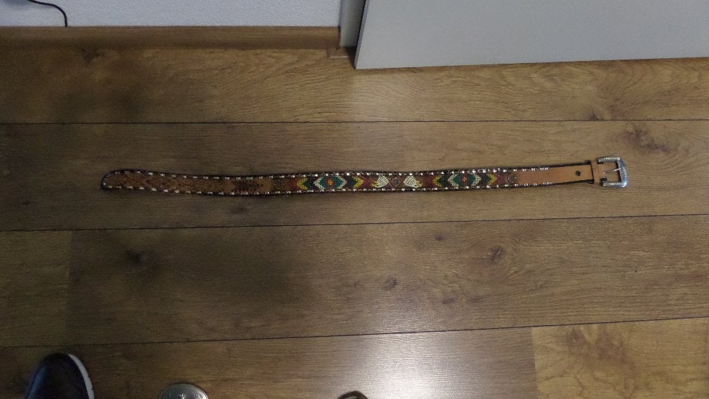 mexicaanse lederen bruine riem met decoratie lengte 1 meter, Kleding | Heren, Riemen en Ceinturen, Zo goed als nieuw, Riem of Ceintuur