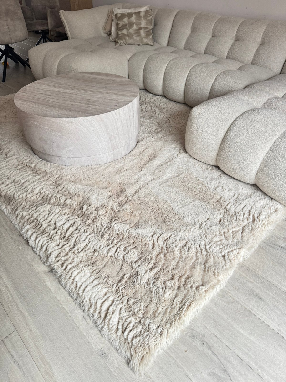 Fluffy creme vloerkleed, Huis en Inrichting, Ophalen, Zo goed als nieuw, Rechthoekig, 200 cm of meer