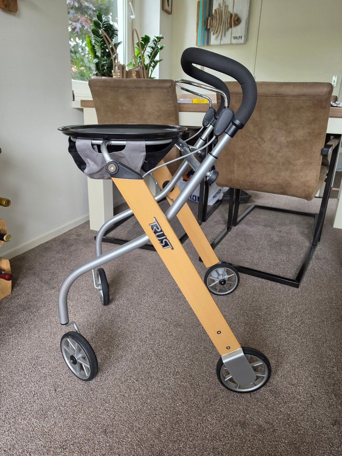 z.g.a.n binnen rollator van Trustcare, Ophalen of Verzenden, Lichtgewicht, Zo goed als nieuw