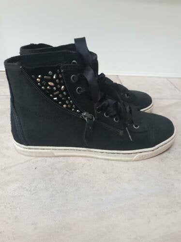 UGG Gympen maat 38, UGG, Zwart, Ophalen of Verzenden, Sneakers of Gympen