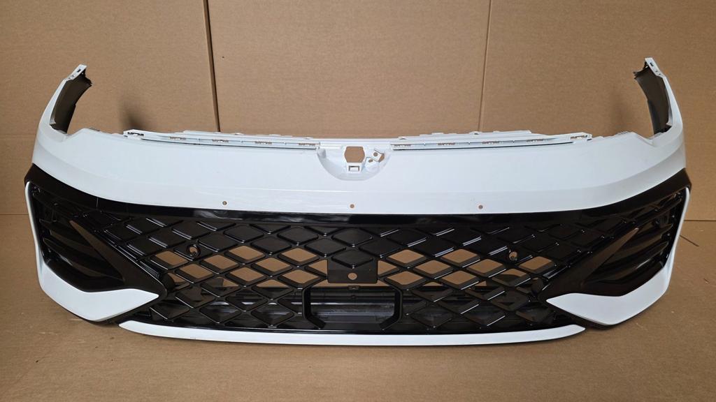 Voorbumper VW Golf 8 VIII 8.5 FACELIFT R-LINE 6xPDC bj.2024-, Gebruikt, -, Voor, Ophalen of Verzenden