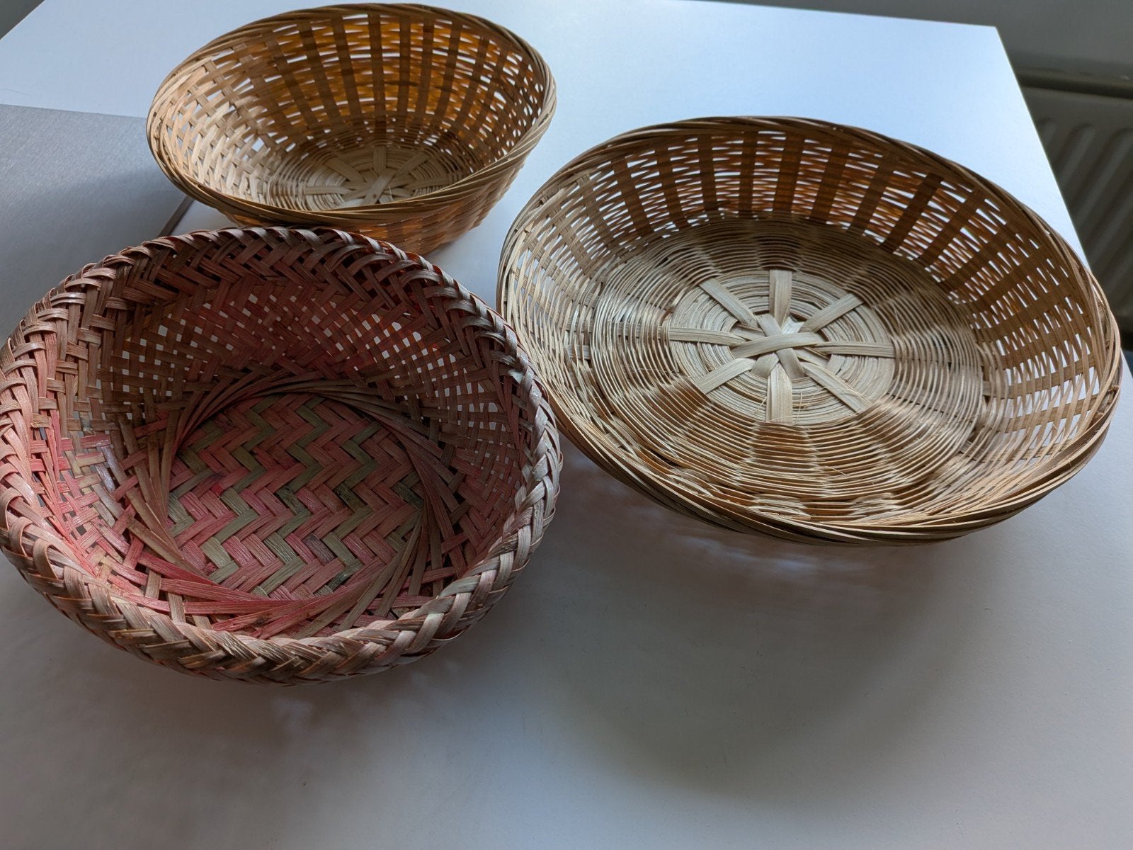 3 rieten schalen - diverse maten, Ophalen, Gebruikt, Schaal, Rond