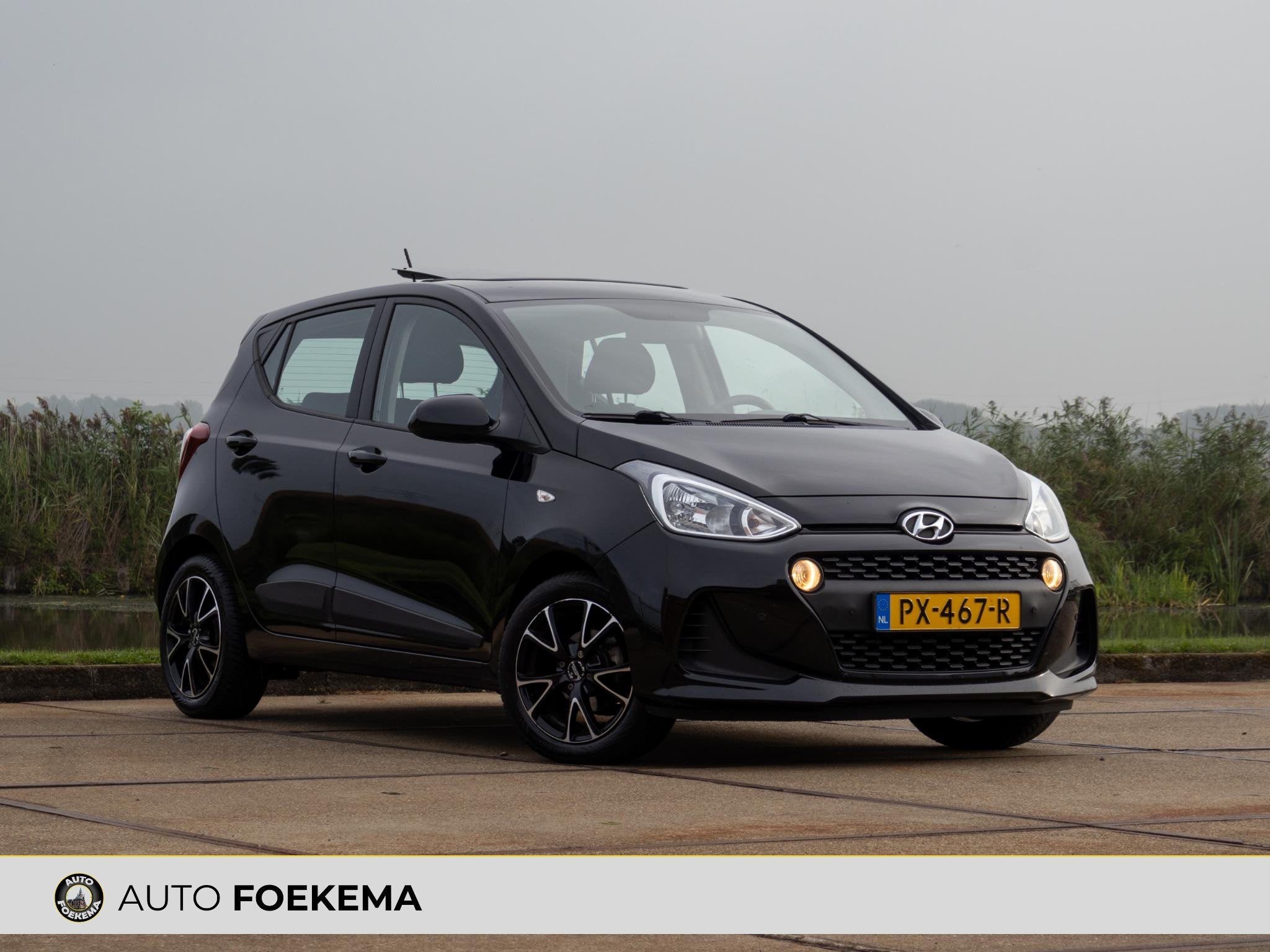 Hyundai i10 1.0i Comfort Pano Airco Apple CarPlay, Voorwielaandrijving, Euro 5, Stof, Gebruikt