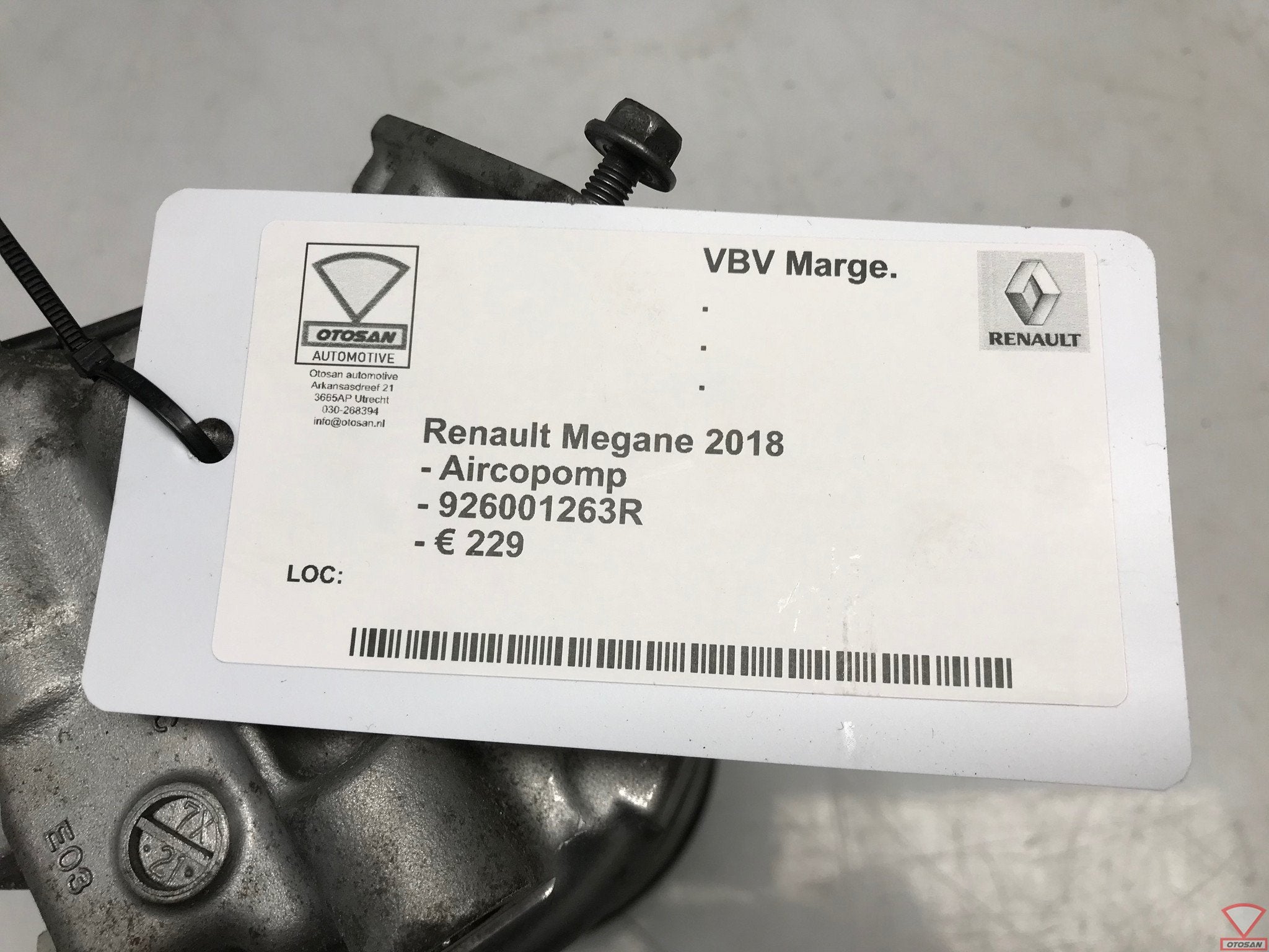 renault megane iv 2018 aircopomp 926001263r, Renault Group, Gebruikt, Contact.group@renault.com, Renault