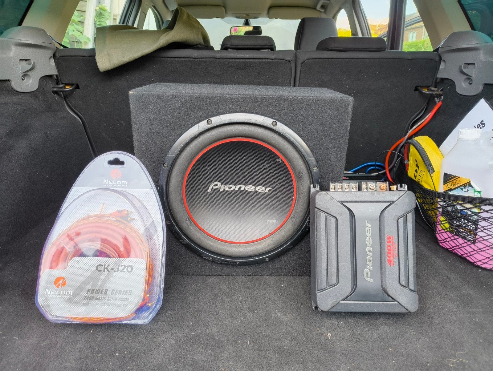 Complete Pioneer Subwoofer Set met Necom Kabelset, Ophalen