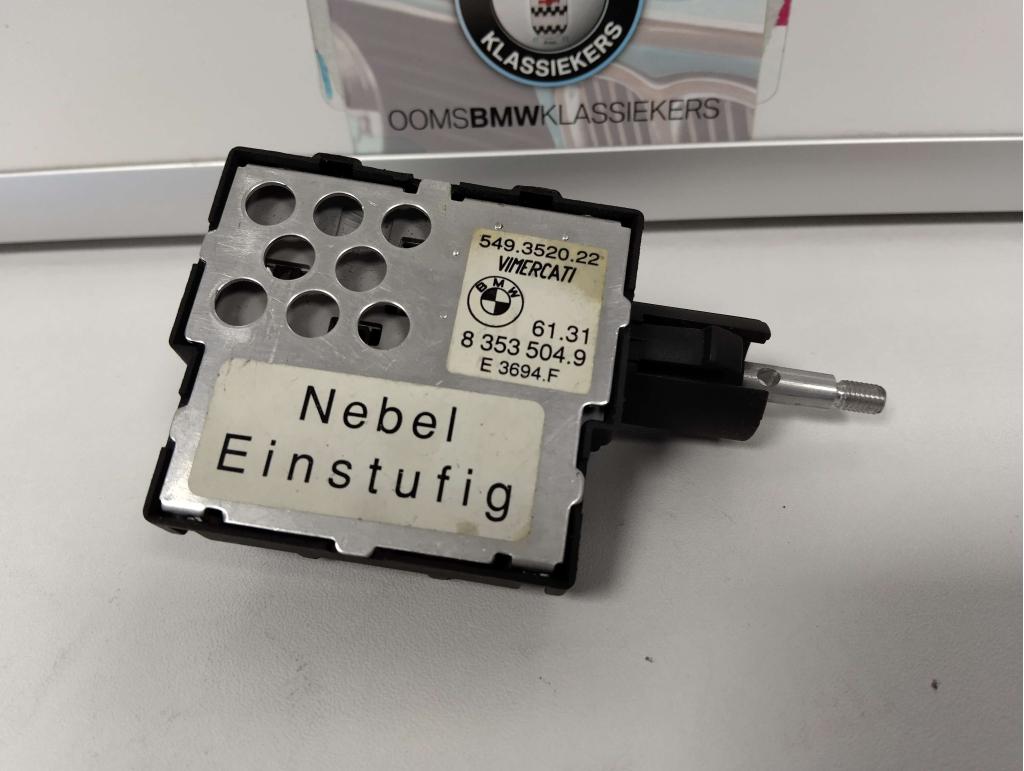 BMW E36 compact mistachterlicht schakelaar 61318353504, Niet ingevuld, Niet ingevuld, Nieuw, Ophalen of Verzenden