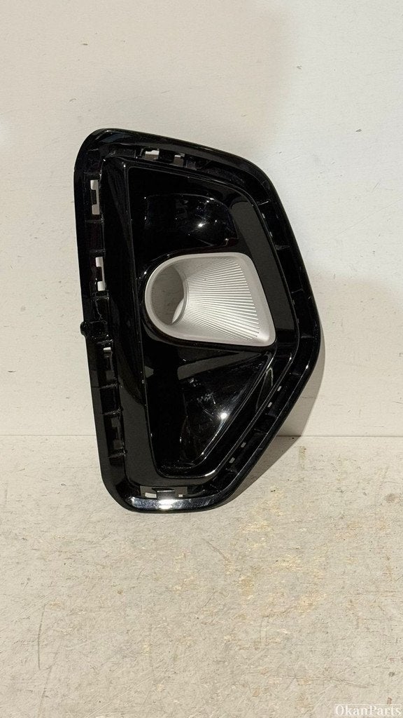 Kia Stonic rechter mistlamp afdekplaat rechts 86524H8410