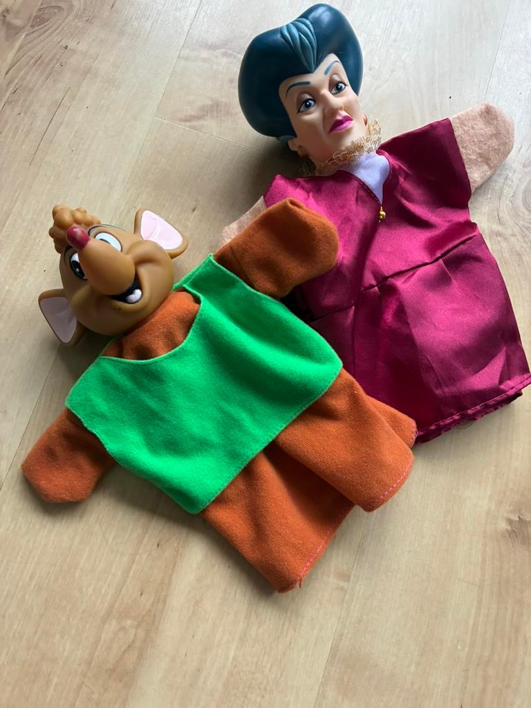 2 poppenkast poppen samen € 3,-, Ophalen, Zo goed als nieuw, Overige typen
