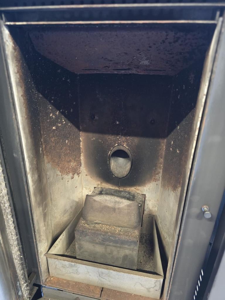 Italfuoco 7k pelletkachel printplaat defect !! € 400, Ophalen, Gebruikt, Overige brandstoffen, Pelletkachel