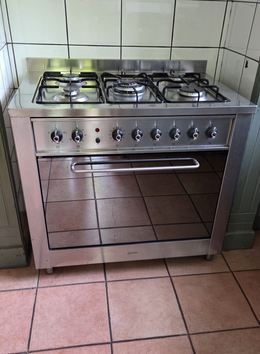 Vrijstaand gasfornuis met oven - RVS, Witgoed en Apparatuur, Fornuizen, Ophalen, Gebruikt, 60 cm of meer, 4 kookzones