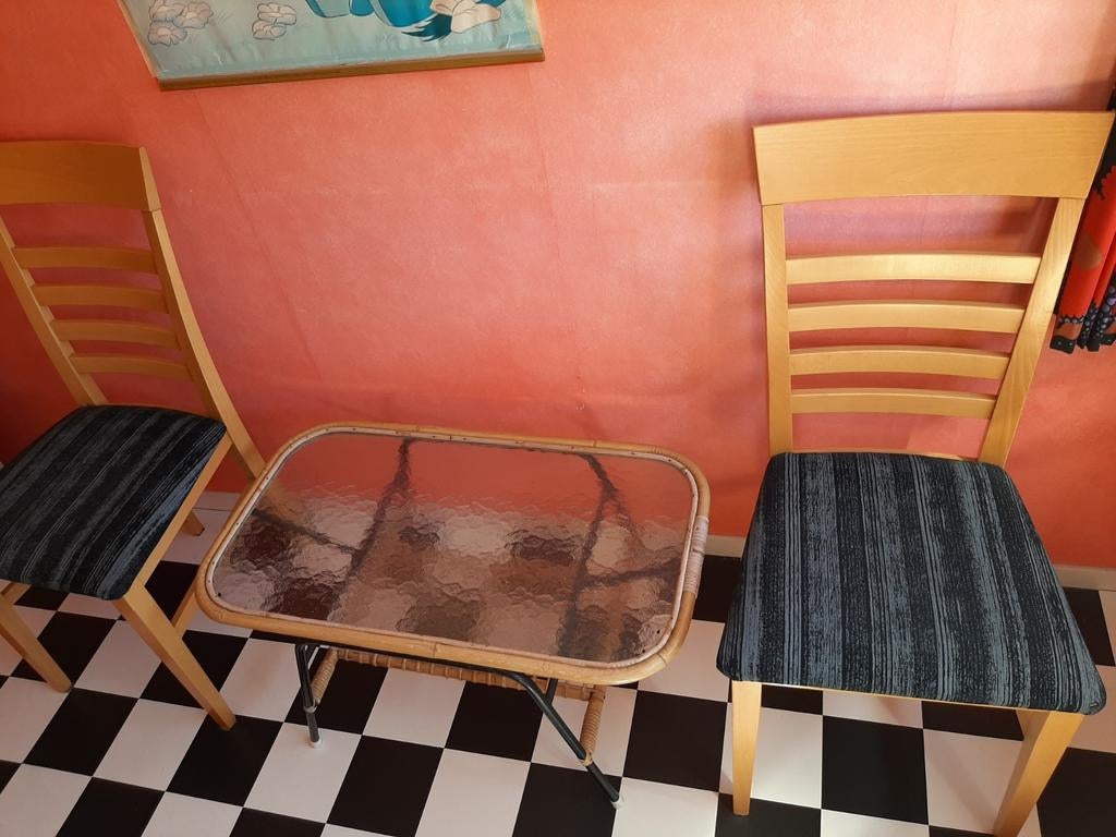 Klassiek zitje met 2 stoelen en tafeltje, Huis en Inrichting, Stoelen, Ophalen, Gebruikt, Twee, Overige kleuren