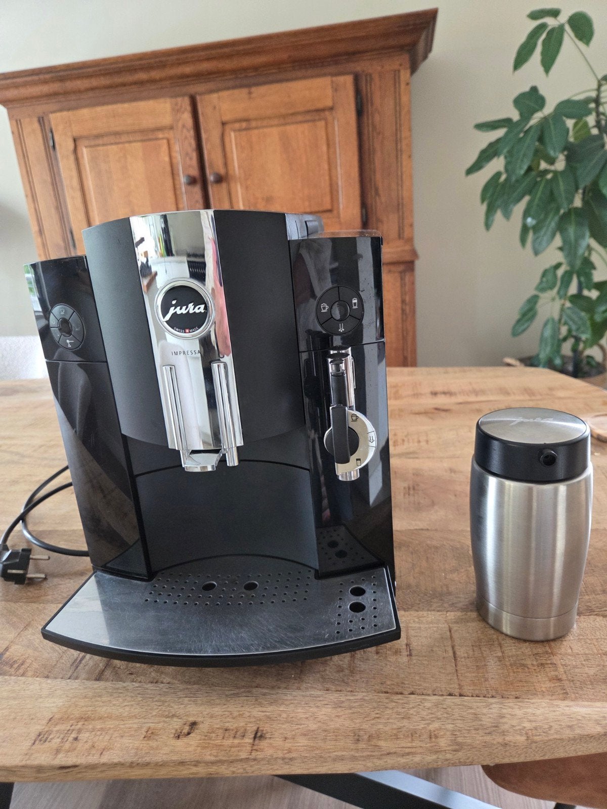 Jura Impressa C9 Classic Koffiemachine, Witgoed en Apparatuur, Koffiezetapparaten, Ophalen, Gebruikt, Koffiemachine, Koffiebonen