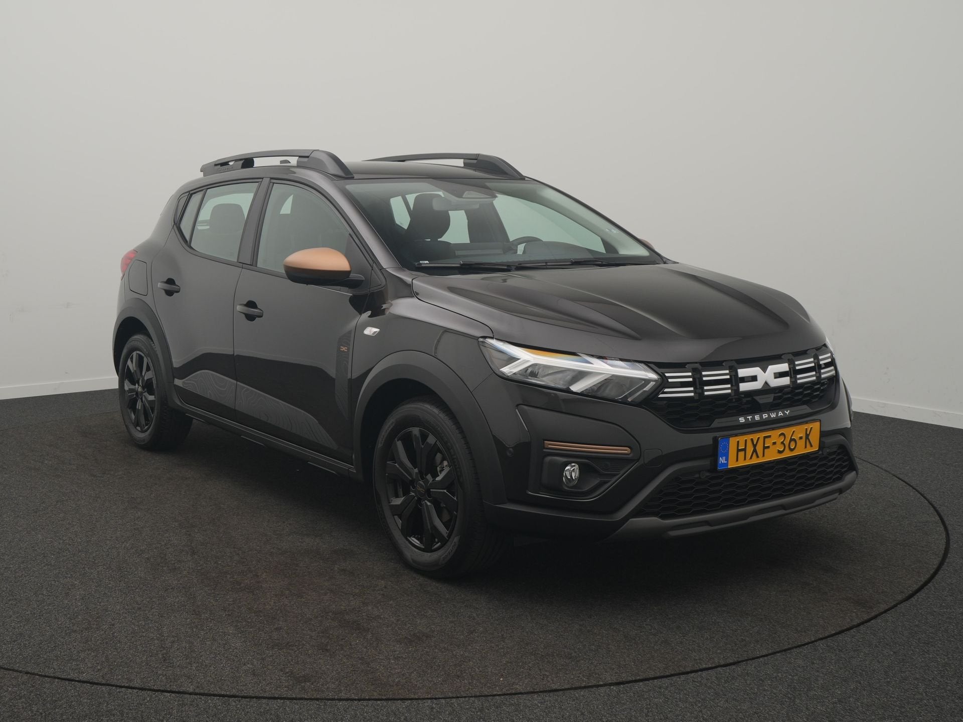 Dacia SANDERO Stepway 1.0 TCe 100 ECO-G Extreme - Pack Extre, Voorwielaandrijving, Verwarmde buitenspiegels, Stof, Gebruikt