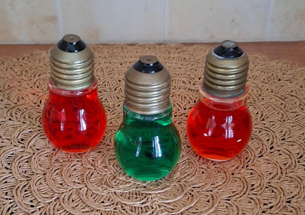 Likeur flesjes 3x gloeilamp, Ophalen of Verzenden