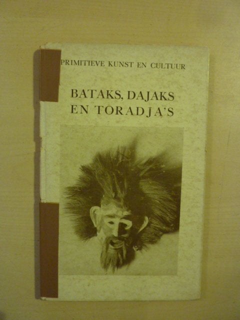 B. Schrieke - Bataks, Dajaks en Toradja\'s, Verzenden, Gelezen